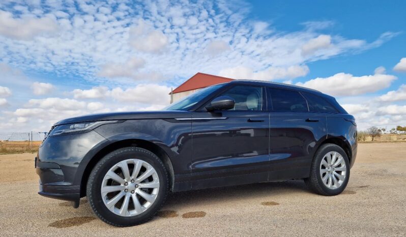 
								LAND ROVER RANGE ROVER VELAR 2.0D D180 S 4WD AUTOM lleno									