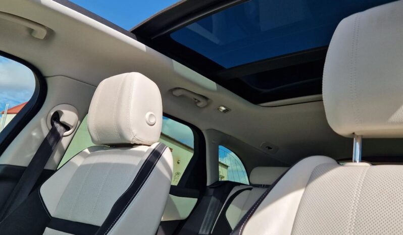 
								LAND ROVER RANGE ROVER VELAR 2.0D D180 S 4WD AUTOM lleno									