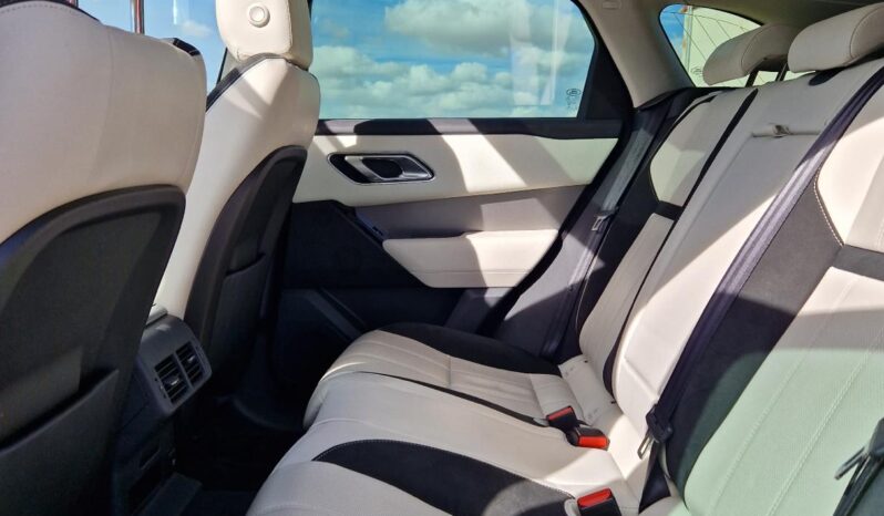 
								LAND ROVER RANGE ROVER VELAR 2.0D D180 S 4WD AUTOM lleno									