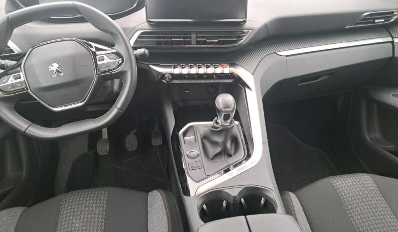 
								PEUGEOT 3008 1.5 BlueHDi S&S Active Pack lleno									