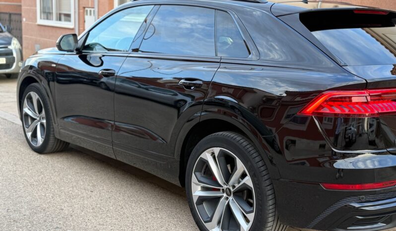 
								AUDI Q8 45 TDI QUATRO BLACK EDITION lleno									