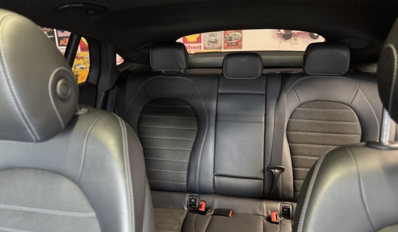 
								MERCEDES GLC COUPE 220d 4MATIC lleno									