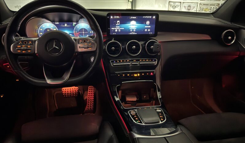 
								MERCEDES GLC COUPE 220d 4MATIC lleno									